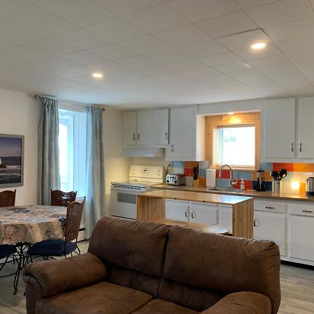 Appartement Chez Leon Grandes-Bergeronnes Εξωτερικό φωτογραφία