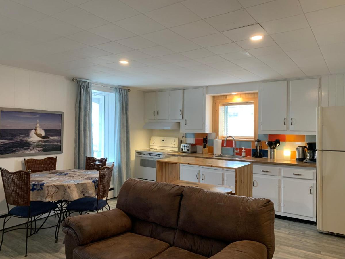 Appartement Chez Leon Grandes-Bergeronnes Εξωτερικό φωτογραφία